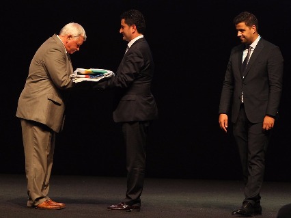 Rukhledev, Kihtir and Baltacı at closing ceremony